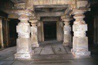 Hampi -Vijayanagara-3.jpeg