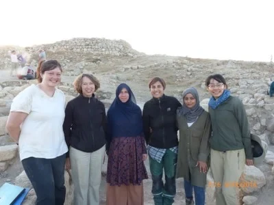 Amenah Abdulkarim visits us (Abby Senn (MSU), Prof. Walker, Amenah Abdulkarim, Anastasia Thamnopoulou, Hend El Sayed and Kaori Otsuya).jpg