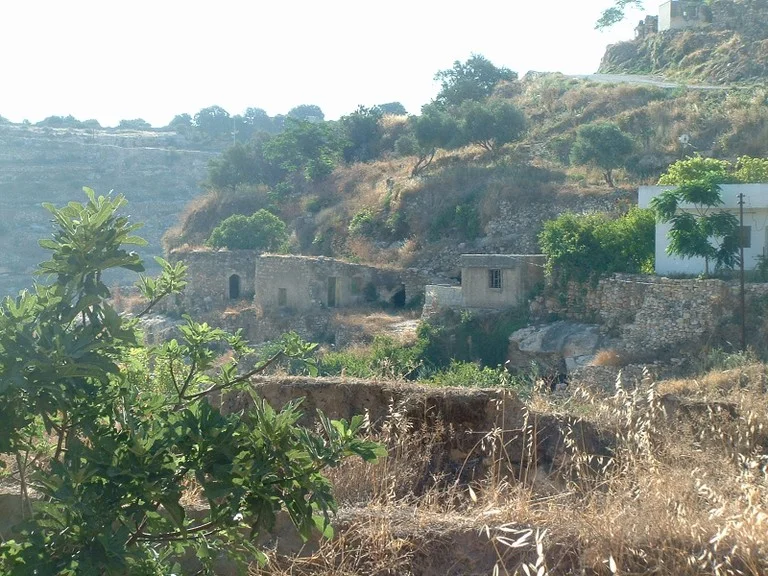 Hubras and Saham 2006.  (4).jpeg